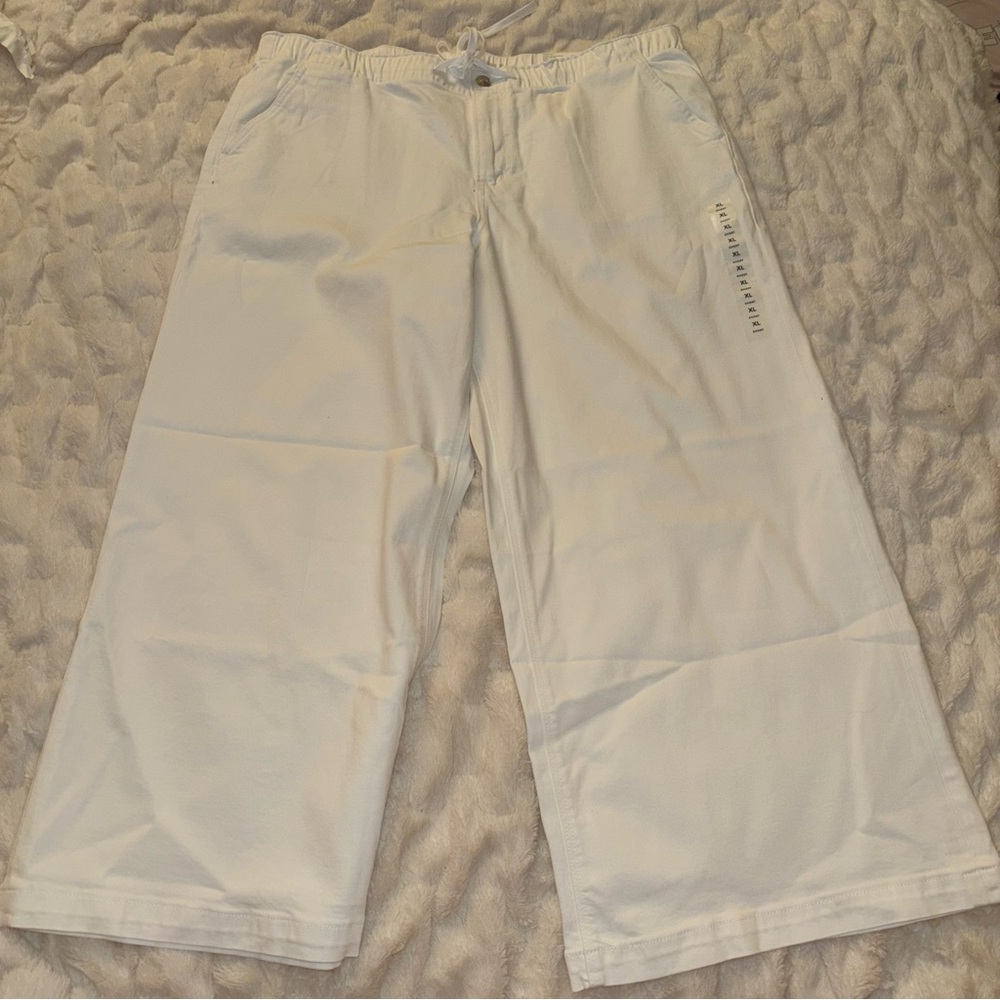 American Eagle Outfitters White Wide-Leg Cropped Jeans with Drawstring